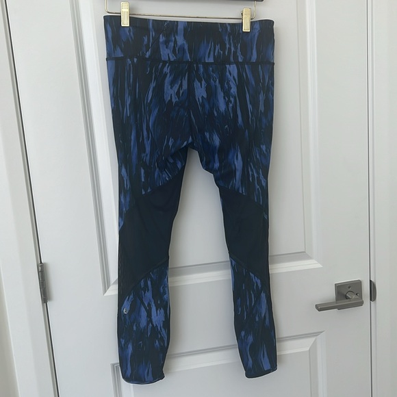 Lululemon All Meshed Up Leggings - Picture 3 of 9